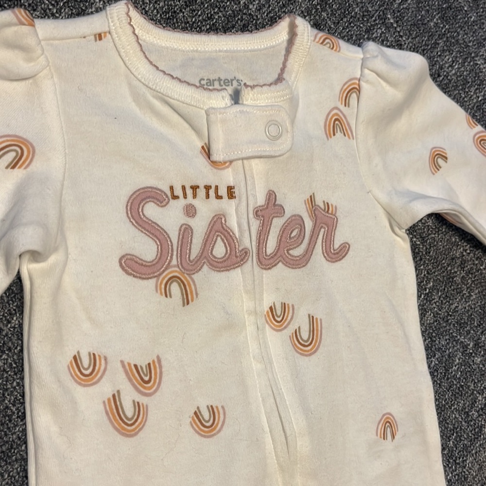 ☀️ 3 / $15 Sale ☀️ Carters 3 mo little Sister Pajamas, zip up front